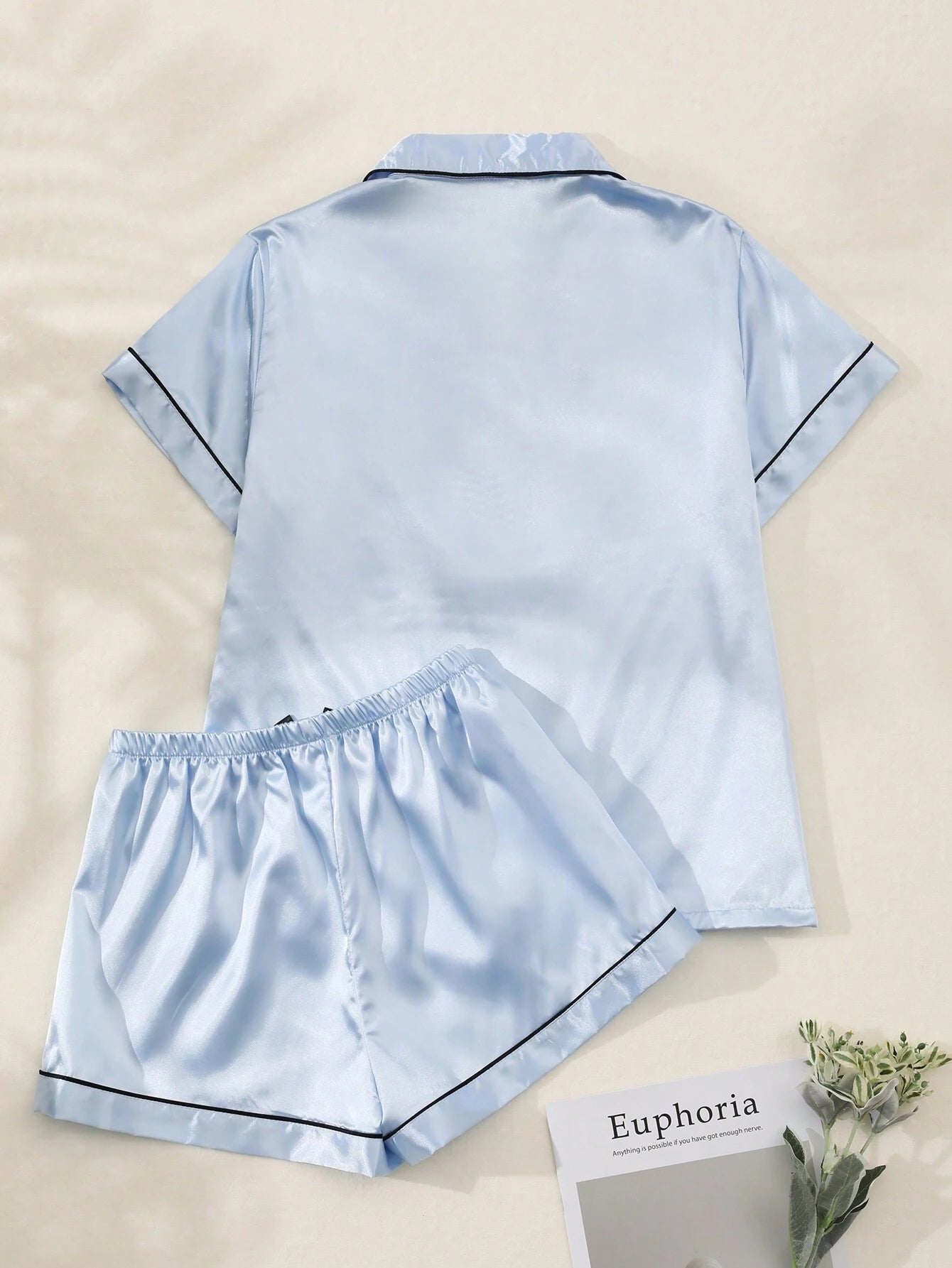 2Pcs/Set Women'S Bow Embroidered Satin Summer Pajama Set, Short Sleeve Button-Down Shirt and Shorts, Casual Loungewear for Summer.,Two Piece Set