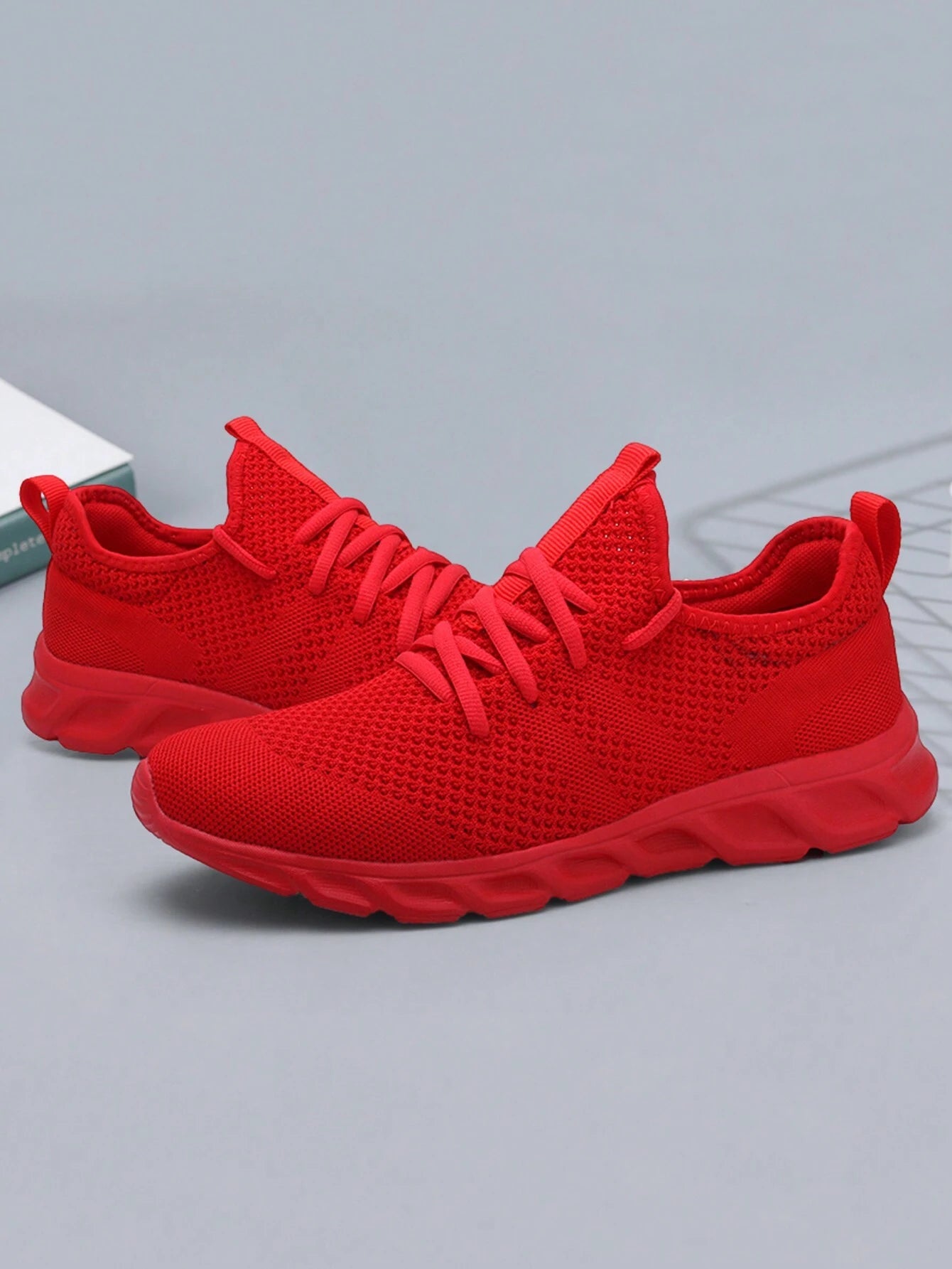 Men'S Lace up Flat Shoes Mesh Breathable Sports Shoes Training Tennis Shoes Walking Sneakers Breathable Casual Shoes Fashion Shoes for Men Red