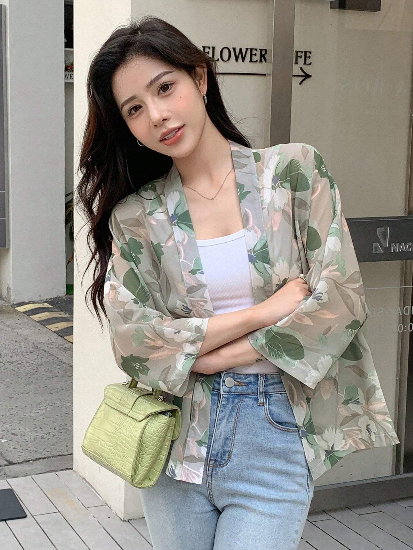 DAZY Floral Print Open Front Blouse